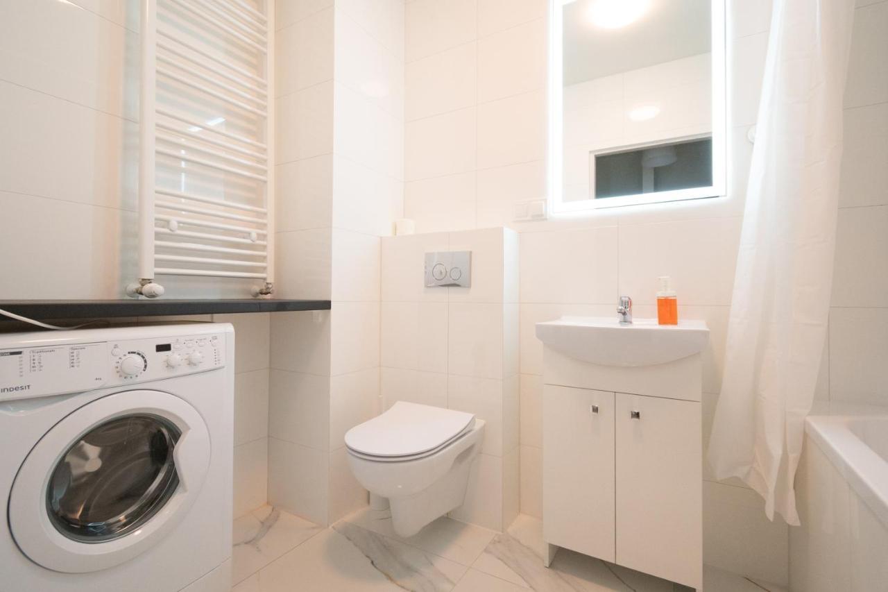 Apartament Alpha Łódź Esterno foto